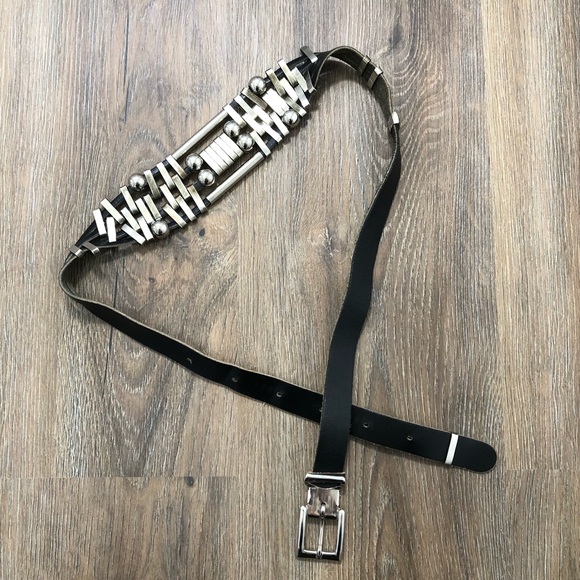 Vintage Black Leather Belt - Picture 9 of 17